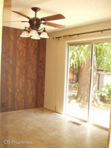 Building Photo - 2 br, 2 bath House - 1232 Tahoe Way