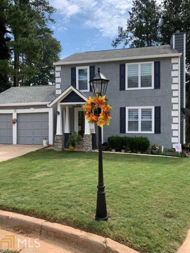 Primary Photo - 3 bedroom in Lithonia GA 30038
