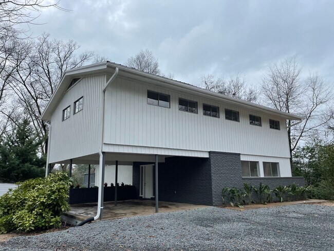 Foto del edificio - 1602 E 27th Ave