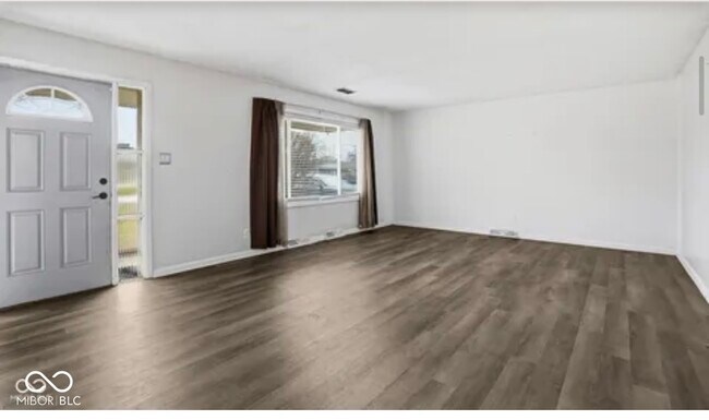 Foto del edificio - 5215 Southdale Dr