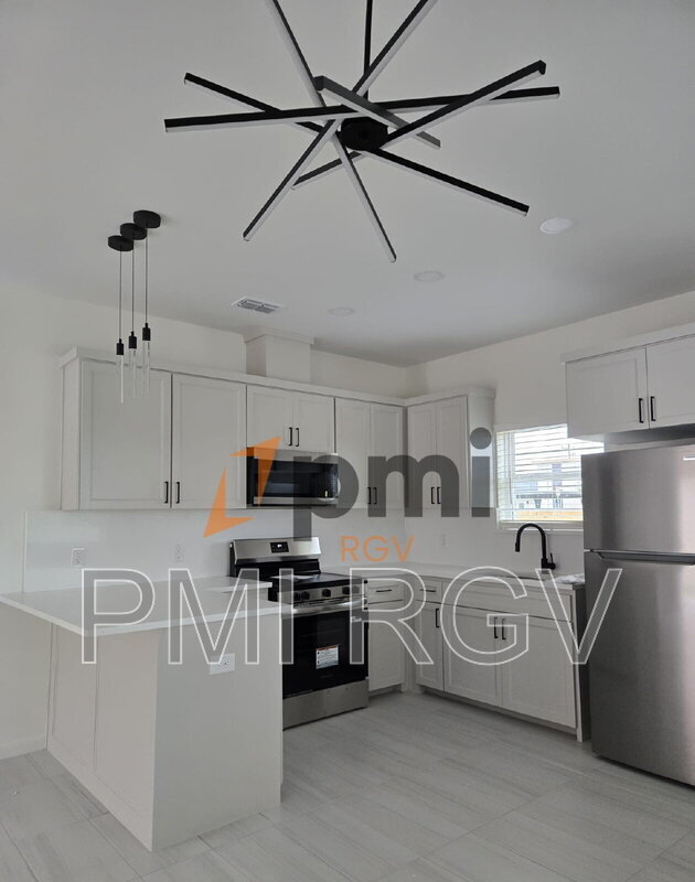 Foto del edificio - 2609 Brookside Bent St