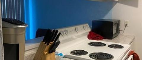 Foto del edificio - 2411 N Oleander Ave