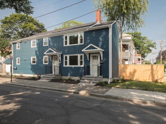 Building Photo - 30 Bayard St