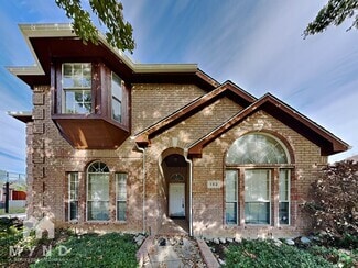 Building Photo - 102 Elm Fork Dr