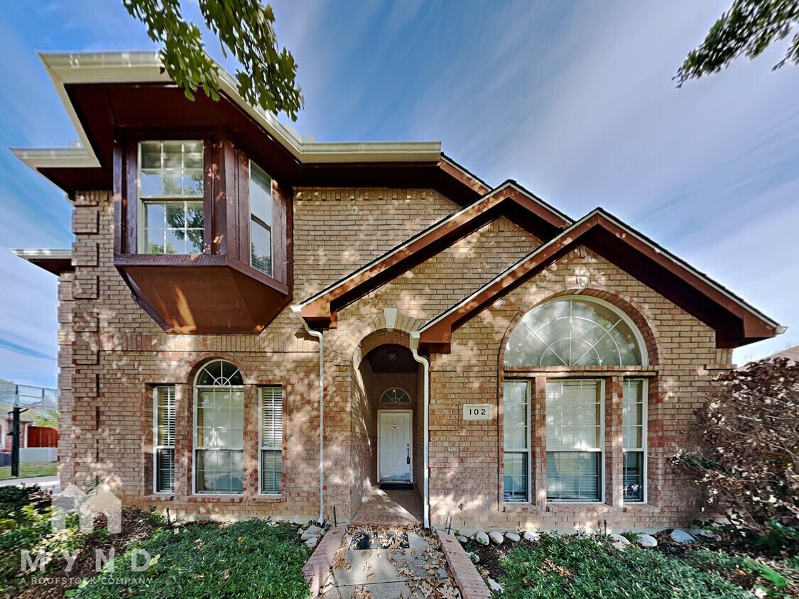 Primary Photo - 102 Elm Fork Dr