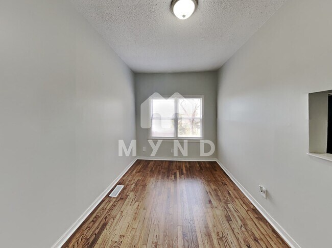 Foto del edificio - 2417 Avenue T