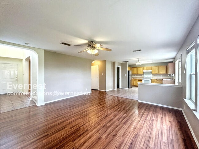 Foto del edificio - 2671 Hunt St
