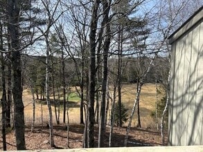 Building Photo - 34 Fairway Dr