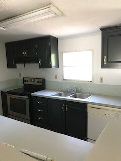 Building Photo - 802 Heritage Way