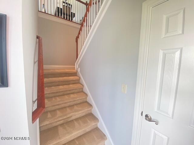 Building Photo - 8855 Radcliff Dr NW