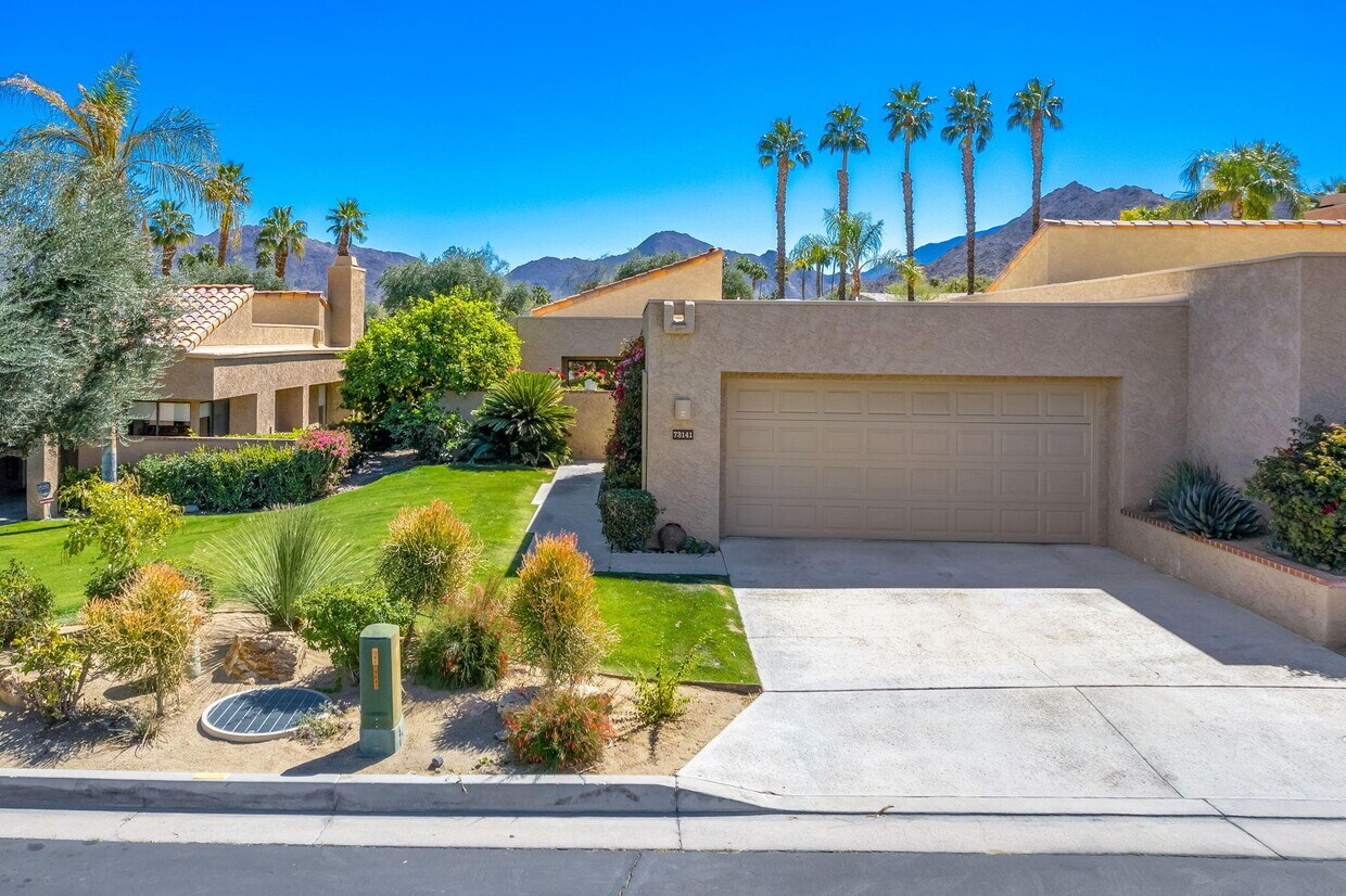 73141 Ajo Ln, Palm Desert, CA 92260 Condo for Rent in Palm Desert, CA