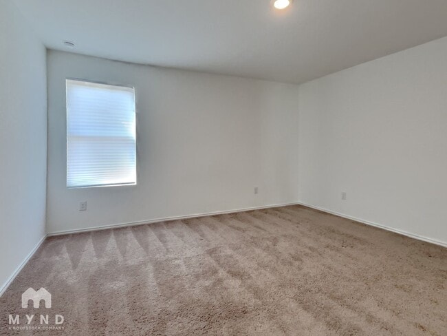 Foto del edificio - 9807 Butte Crk