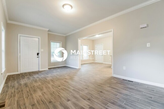 Building Photo - 4 Bedroom Pet-Friendly Home in Atlanta, GA...