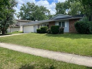Building Photo - 517 Hingham Ln