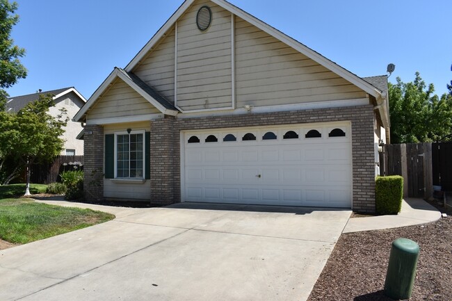 Building Photo - 1785 E Turnberry Ave