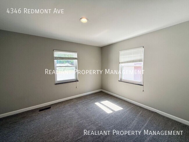 Foto del edificio - 4346 Redmont Ave