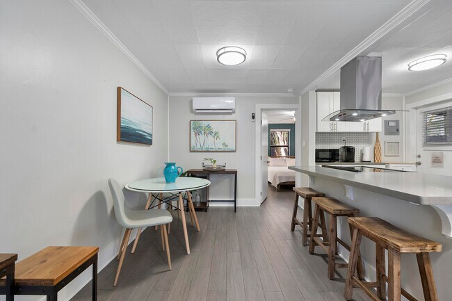 Foto del edificio - 551 SW 13th Ave