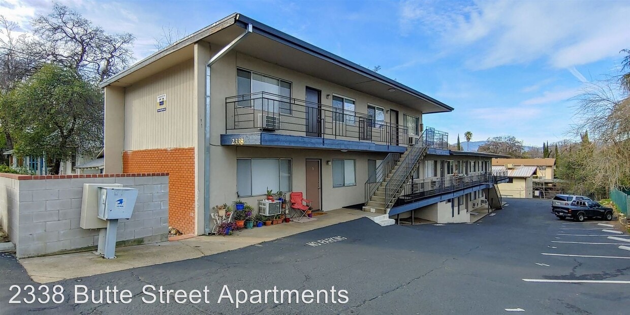 2338 Butte St, Redding, CA 96001 Room for Rent in Redding, CA