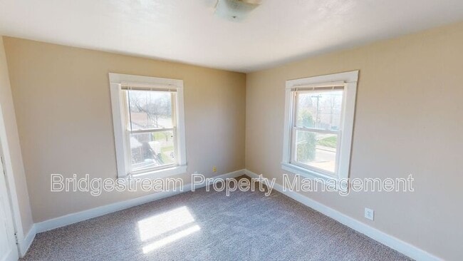 Photo - 1116 Watervliet Ave House