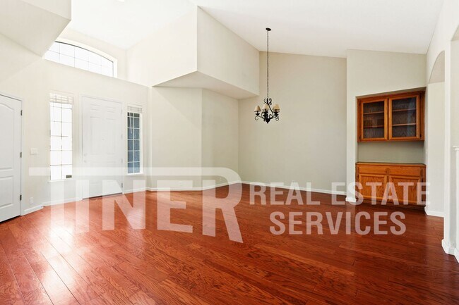 Foto del edificio - 5730 Chaffey Ln