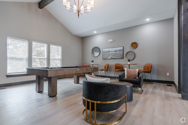 Buffalo Ridge Townhomes - Clubhouse - Buffalo Ridge Townhomes