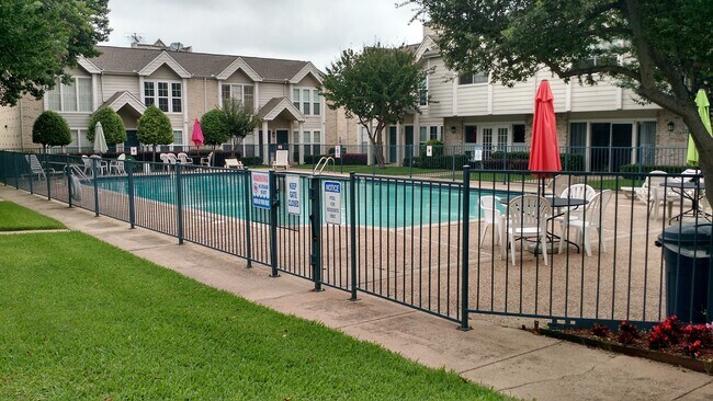 Pool - 5881 Preston View Blvd