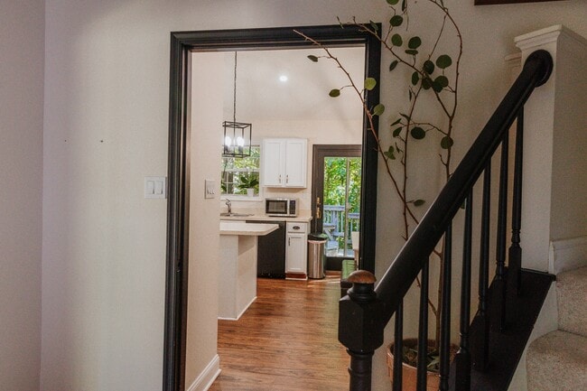 Photo - 68 Dorothy Ln House