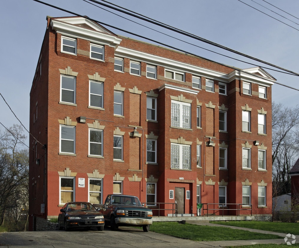 770 Ridgeway Ave, Cincinnati, OH 45229 Apartments in Cincinnati, OH