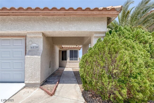 Foto del edificio - 6520 Lombard Dr