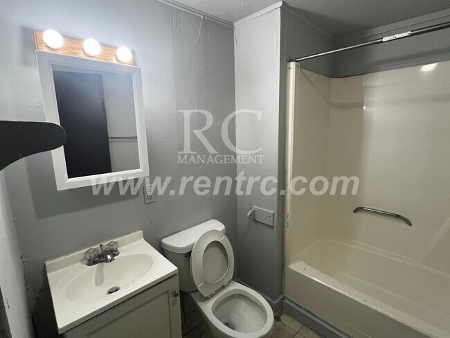 Foto del edificio - 1420-D Cleveland-