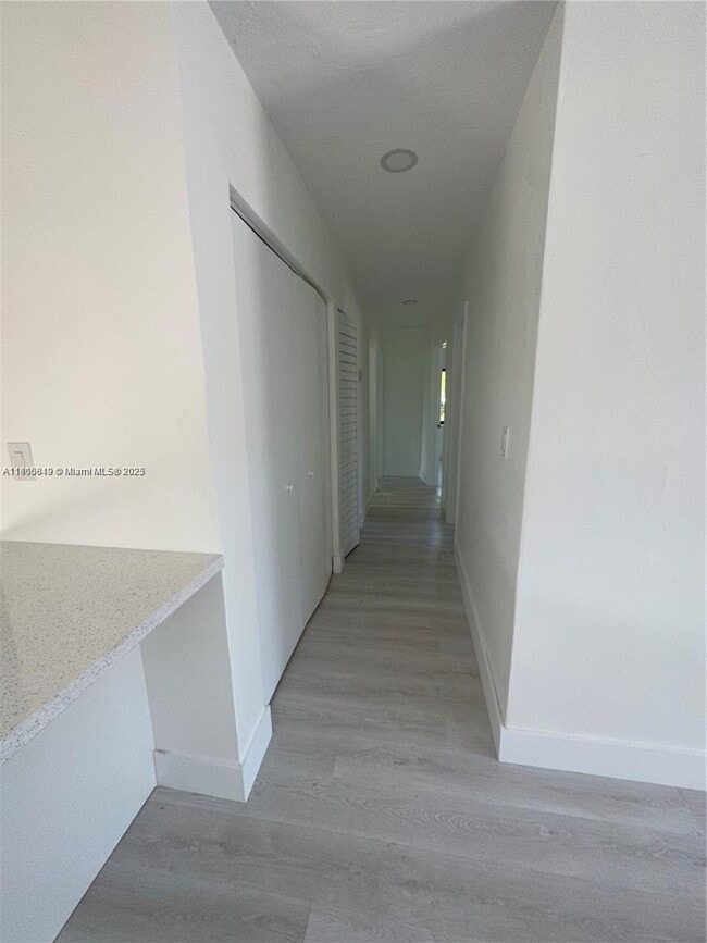 Foto del edificio - 2983 NW 191st Terrace