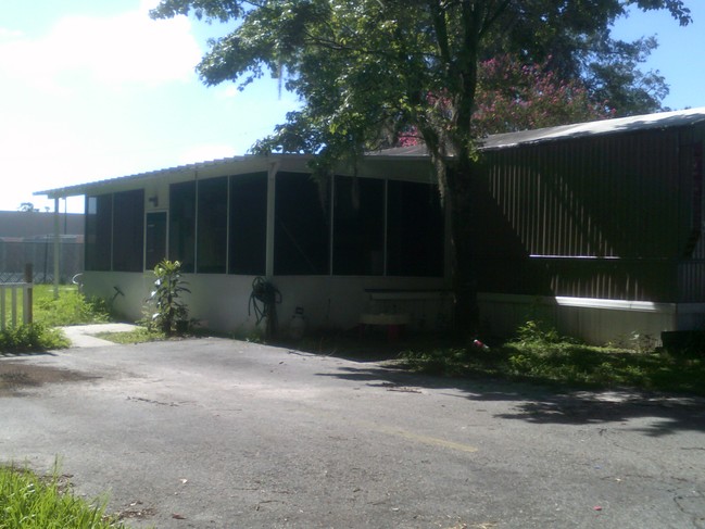 Building Photo - 38813 County Road 54