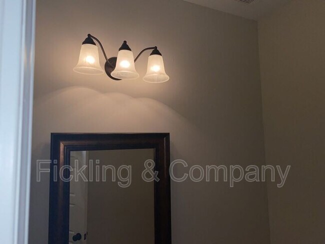 Building Photo - 160 Arbor Creek