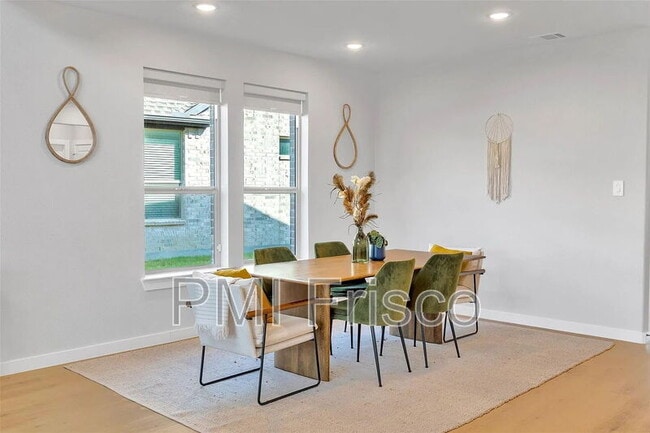 Foto del edificio - 6105 Poolside Way