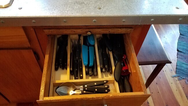 Foto del edificio - 3733 N Michigan Ave