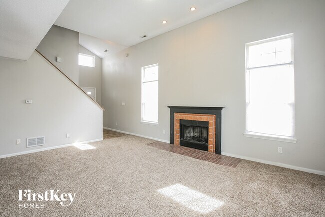 Building Photo - 6230 Long River Ln