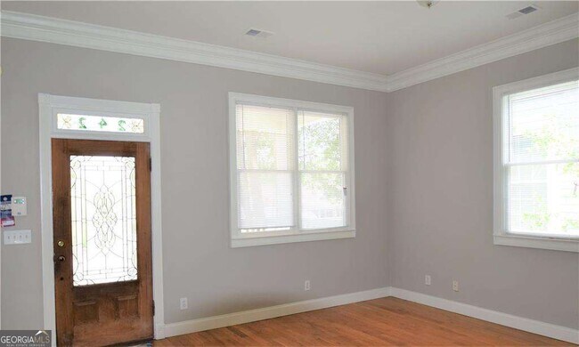 Foto del edificio - 242 Dodd Ave SW
