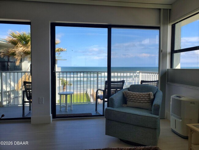 Building Photo - 1571 S Atlantic Ave