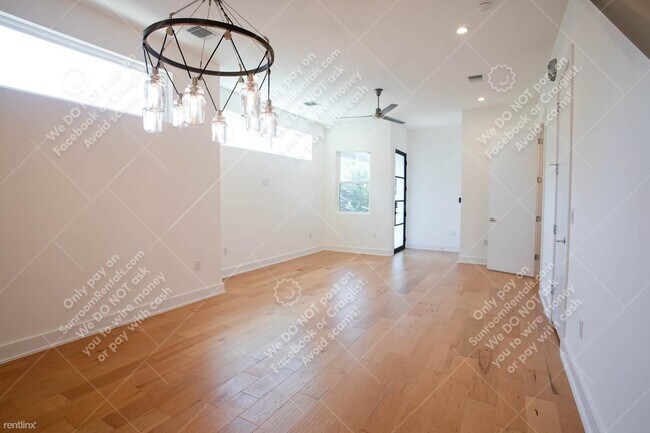 Building Photo - 3 br, 3 bath House - 1131 Brookswood Ave A A