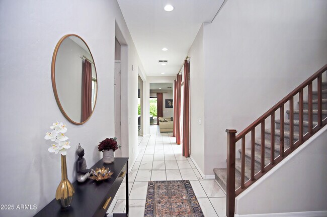Foto del edificio - 947 E Ladbroke Way