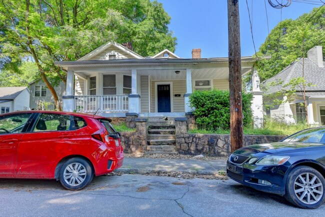 Foto del edificio - 1030 McMillan St NW