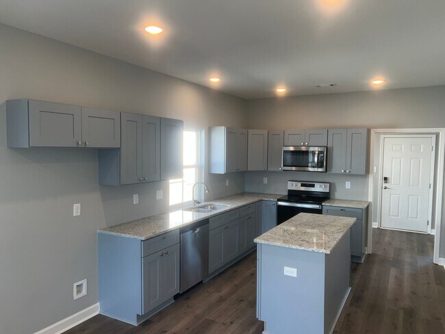 Foto del edificio - 3 Bed 3 Bath Home