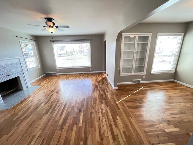 Building Photo - 717 E 100 S