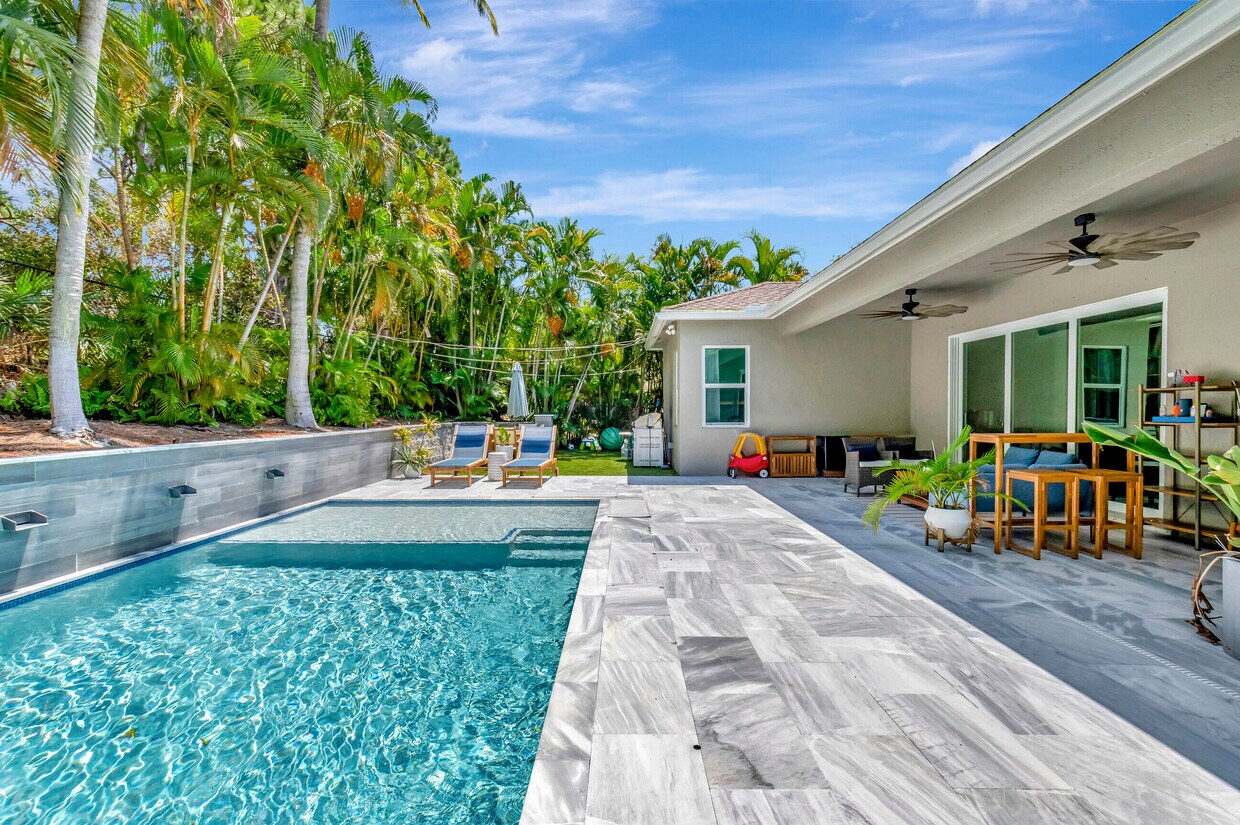 11 Lake Eden Dr, Boynton Beach, FL 33435 House Rental in Boynton