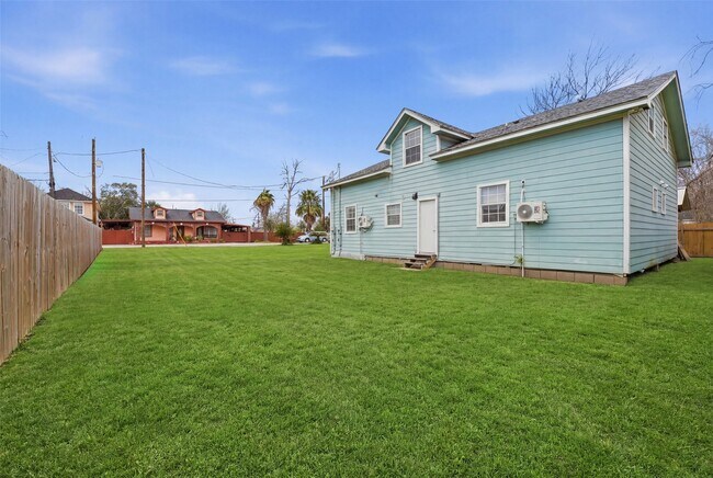 Foto del edificio - 7301 Ave