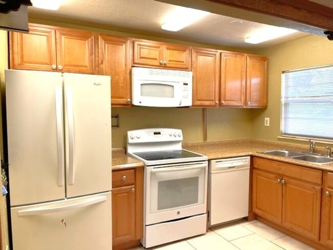 Foto del edificio - ROYAL OAK TOWNHOUSE