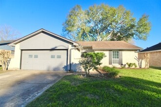 Building Photo - 16731 Rippling Mill Dr