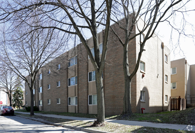Foto del exterior - 28 West Apartments List