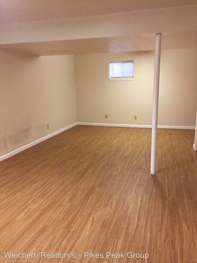 Building Photo - 3 br, 2 bath House - 6693 Pony Express Drive