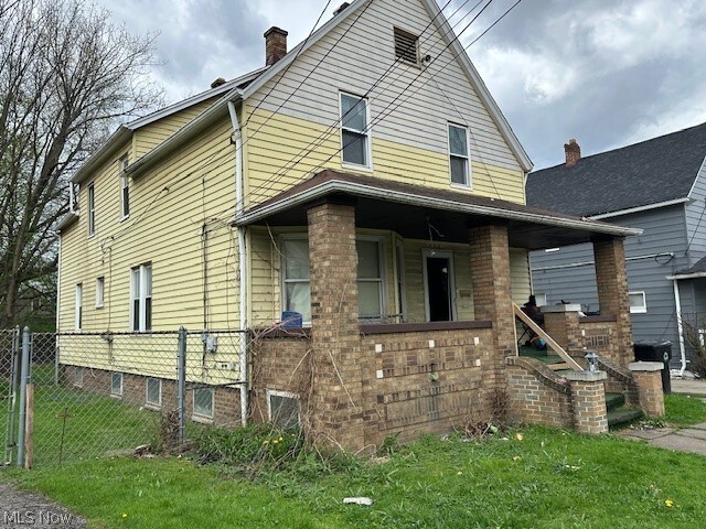 Building Photo - 9710 Aetna Rd